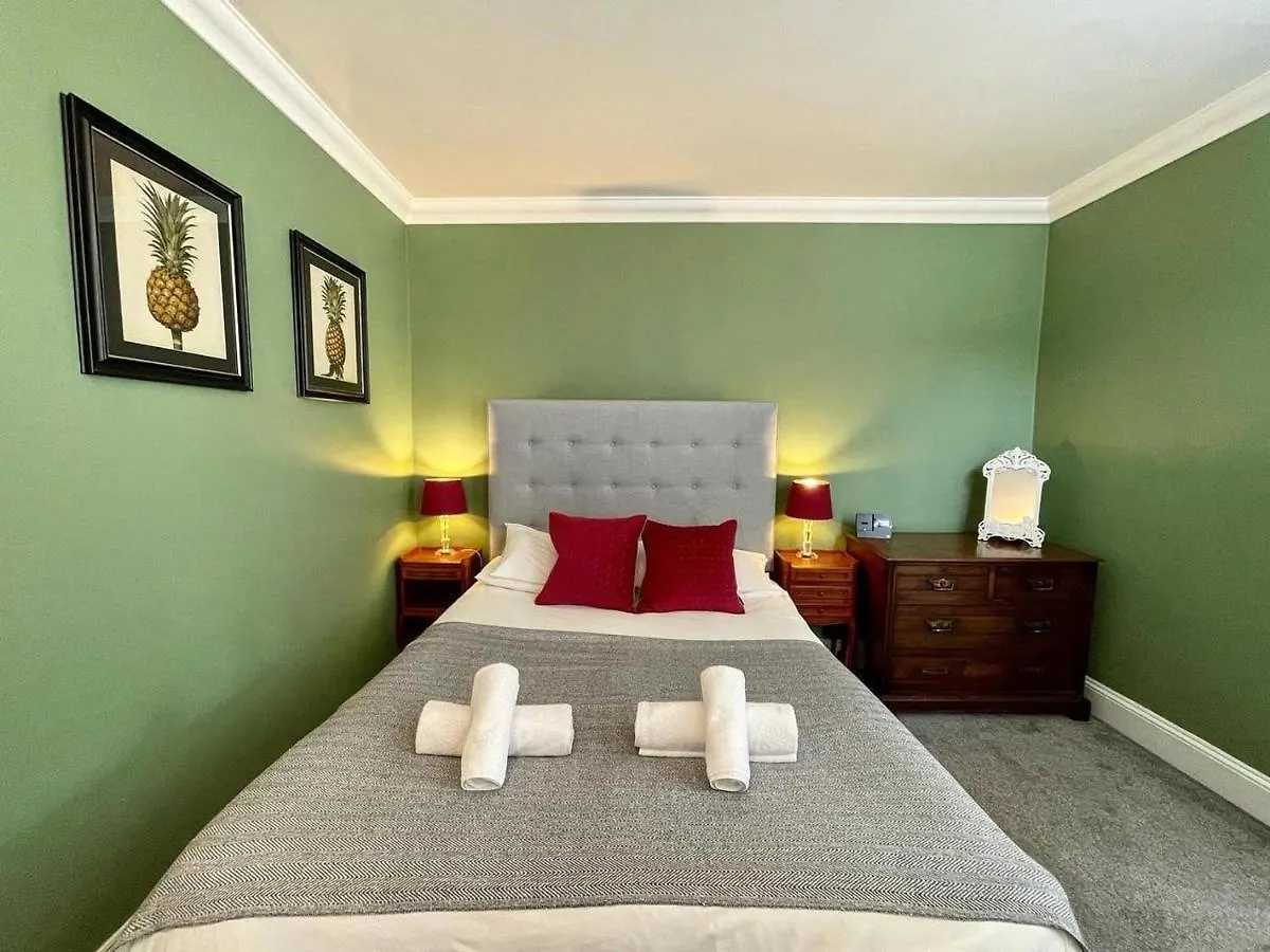 Regency Apartment - Marine Square By Crown Gardens Holiday Homes Brighton