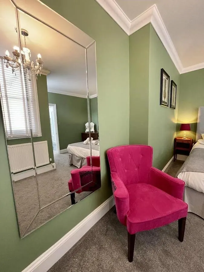 Regency Apartment - Marine Square By Crown Gardens Holiday Homes Brighton Reino Unido